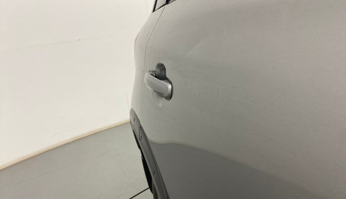 2020 Maruti Vitara Brezza VXI, Petrol, Manual, 90,502 km, Right rear door - Slightly dented