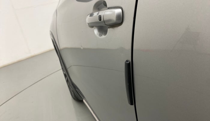 2020 Maruti Vitara Brezza VXI, Petrol, Manual, 90,502 km, Front passenger door - Slightly dented