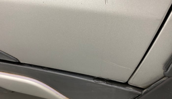 2020 Maruti Vitara Brezza VXI, Petrol, Manual, 90,502 km, Driver-side door - Minor scratches