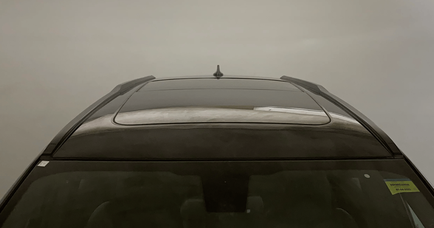 2022 Tata Safari XZA PLUS DARK EDITION, Diesel, Automatic, 35,053 km, Moonroof/ Sunroof