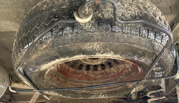 2019 Renault TRIBER RXZ DUAL TONE, Petrol, Manual, 39,240 km, Spare Tyre