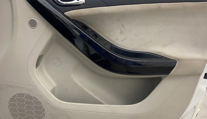 2020 Tata NEXON XZA PLUS PETROL, Petrol, Automatic, 46,299 km, Driver Side Door Panels Control