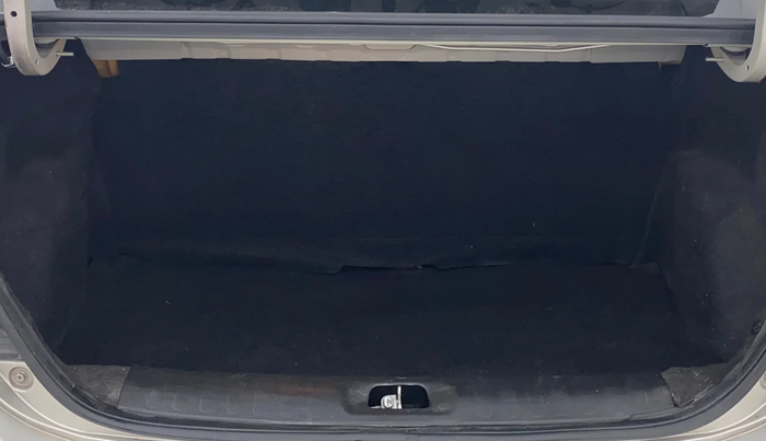 2014 Maruti Swift Dzire VXI, Petrol, Manual, 43,851 km, Boot Inside