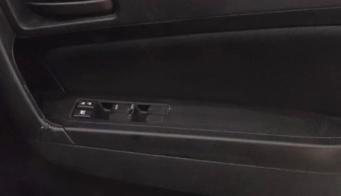 2021 Maruti Vitara Brezza VXI AT SHVS, Petrol, Automatic, 42,991 km, Driver Side Door Panels Control