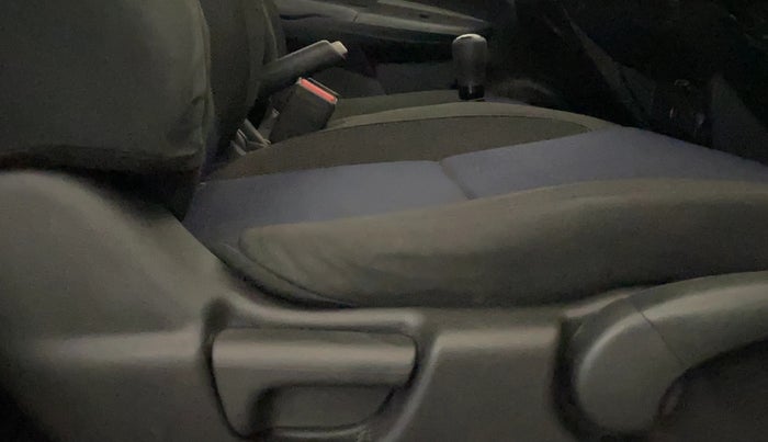 2019 Honda WR-V 1.2L I-VTEC S MT, Petrol, Manual, 51,998 km, Driver Side Adjustment Panel