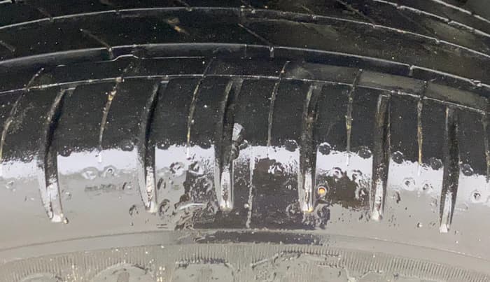 2023 MG HECTOR SHARP PRO 2.0 TURBO DIESEL, Diesel, Manual, 23,647 km, Left Rear Tyre Tread