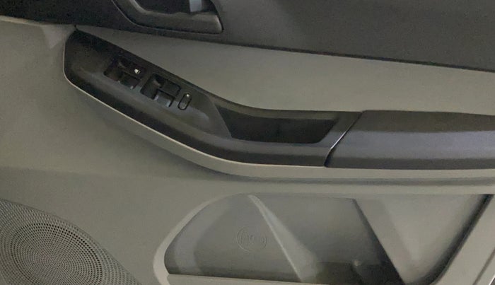 2024 Tata Tiago XM PETROL, Petrol, Manual, 8,717 km, Driver Side Door Panels Control