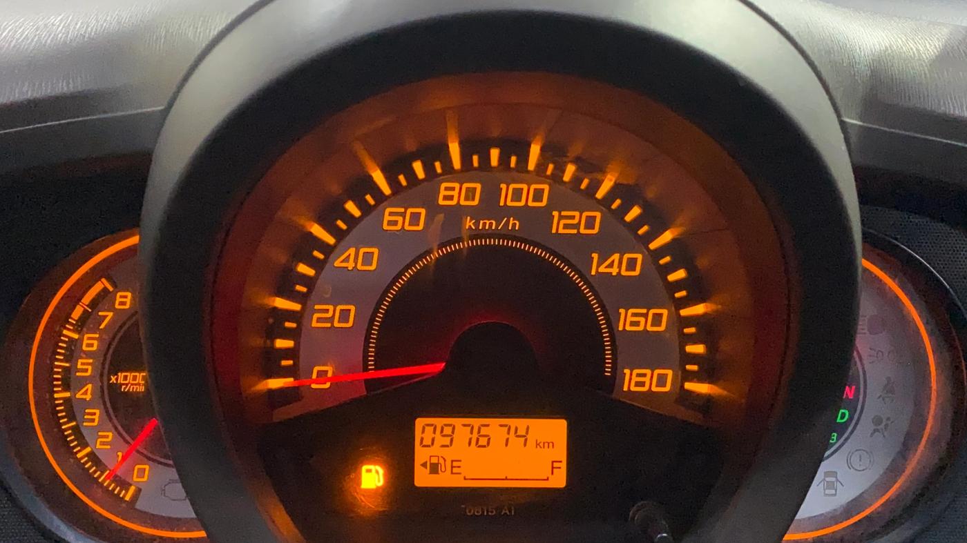 2013 Honda Brio VX AT, Petrol, Automatic, 97,745 km, Odometer Image