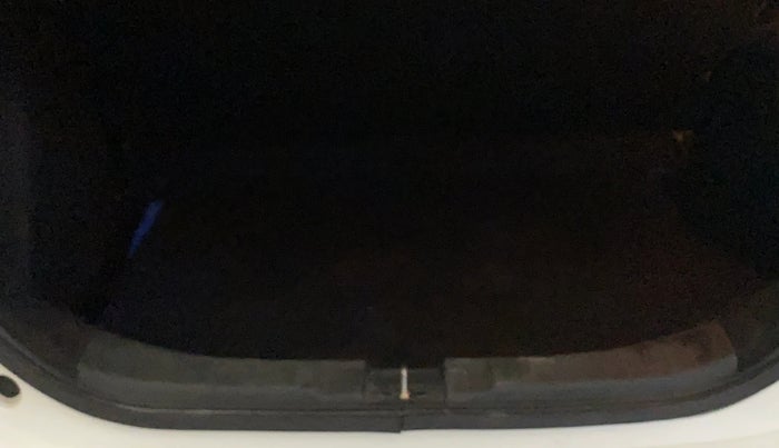 2017 Honda Jazz 1.2L I-VTEC V AT, Petrol, Automatic, 82,232 km, Boot Inside