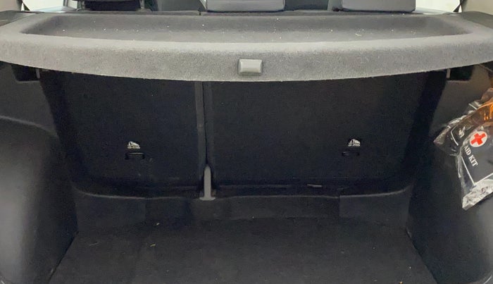 2021 Volkswagen TAIGUN TOPLINE 1.0 TSI AT, Petrol, Automatic, 53,441 km, Boot Inside