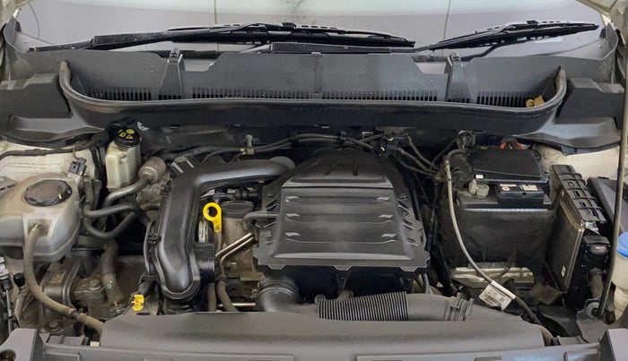 2021 Volkswagen TAIGUN TOPLINE 1.0 TSI AT, Petrol, Automatic, 53,441 km, Engine View