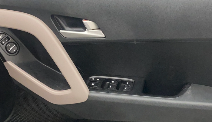 2018 Hyundai Creta SX AT 1.6 PETROL, Petrol, Automatic, 1,05,846 km, Driver Side Door Panels Control