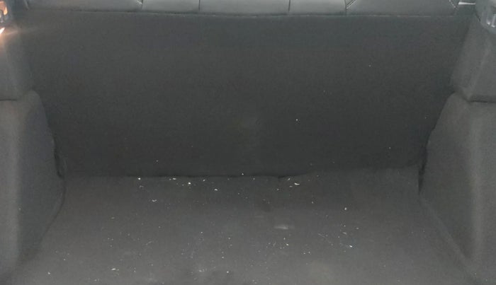 2022 Tata NEXON XM SUNROOF DIESEL, Diesel, Manual, 70,223 km, Boot Inside