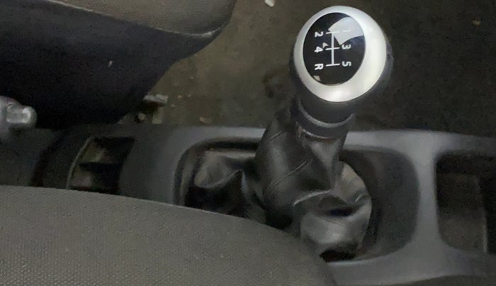 2012 Maruti Wagon R 1.0 LXI, Petrol, Manual, 44,258 km, Gear Lever