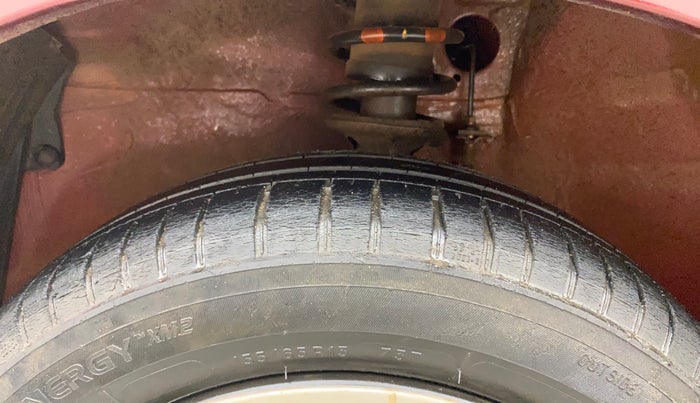 2015 Maruti Alto K10 VXI, Petrol, Manual, 82,153 km, Left Front Tyre Tread