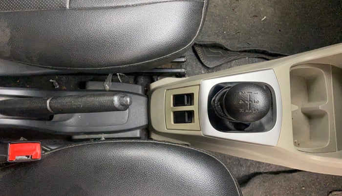 2015 Maruti Alto K10 VXI, Petrol, Manual, 82,153 km, Gear Lever