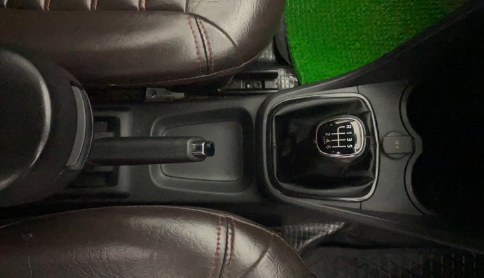 2020 Skoda Rapid 1.0 AMBITION TSI MT, Petrol, Manual, 81,639 km, Gear Lever