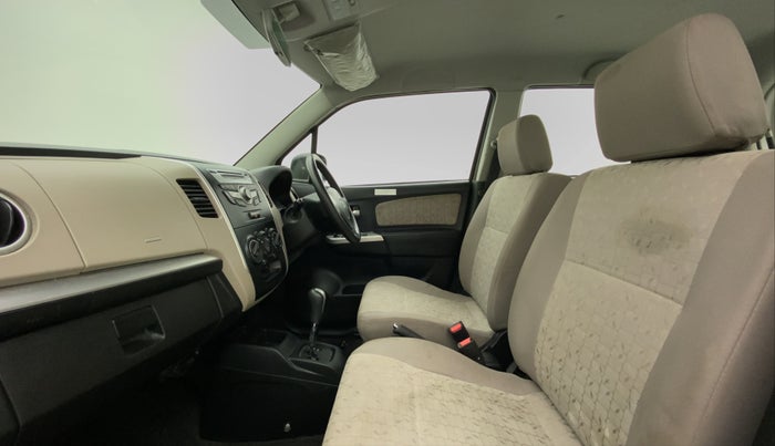 2016 Maruti Wagon R 1.0 VXI AMT, Petrol, Automatic, 40,417 km, Right Side Front Door Cabin