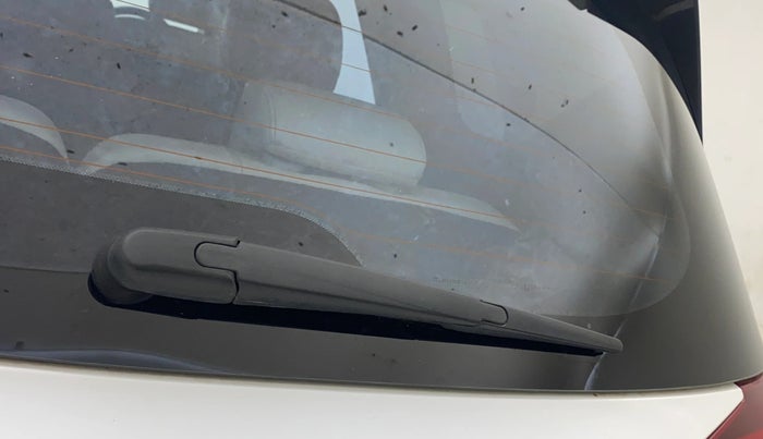 2023 Mahindra XUV700 AX 7 D AT AWD 7 STR, Diesel, Automatic, 94,253 km, Rear Wiper