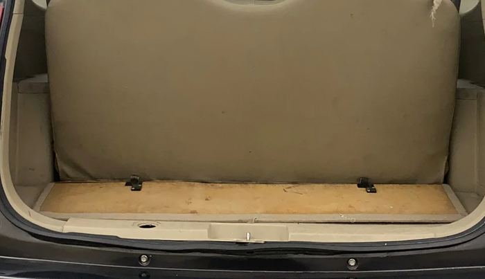 2014 Maruti Ertiga VXI, Petrol, Manual, 1,18,800 km, Boot Inside