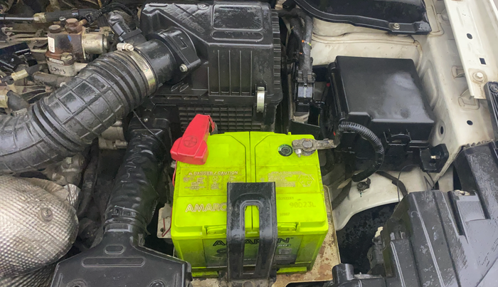 2019 Mahindra XUV300 W8 1.5 DIESEL, Diesel, Manual, 64,535 km, Engine View - Left