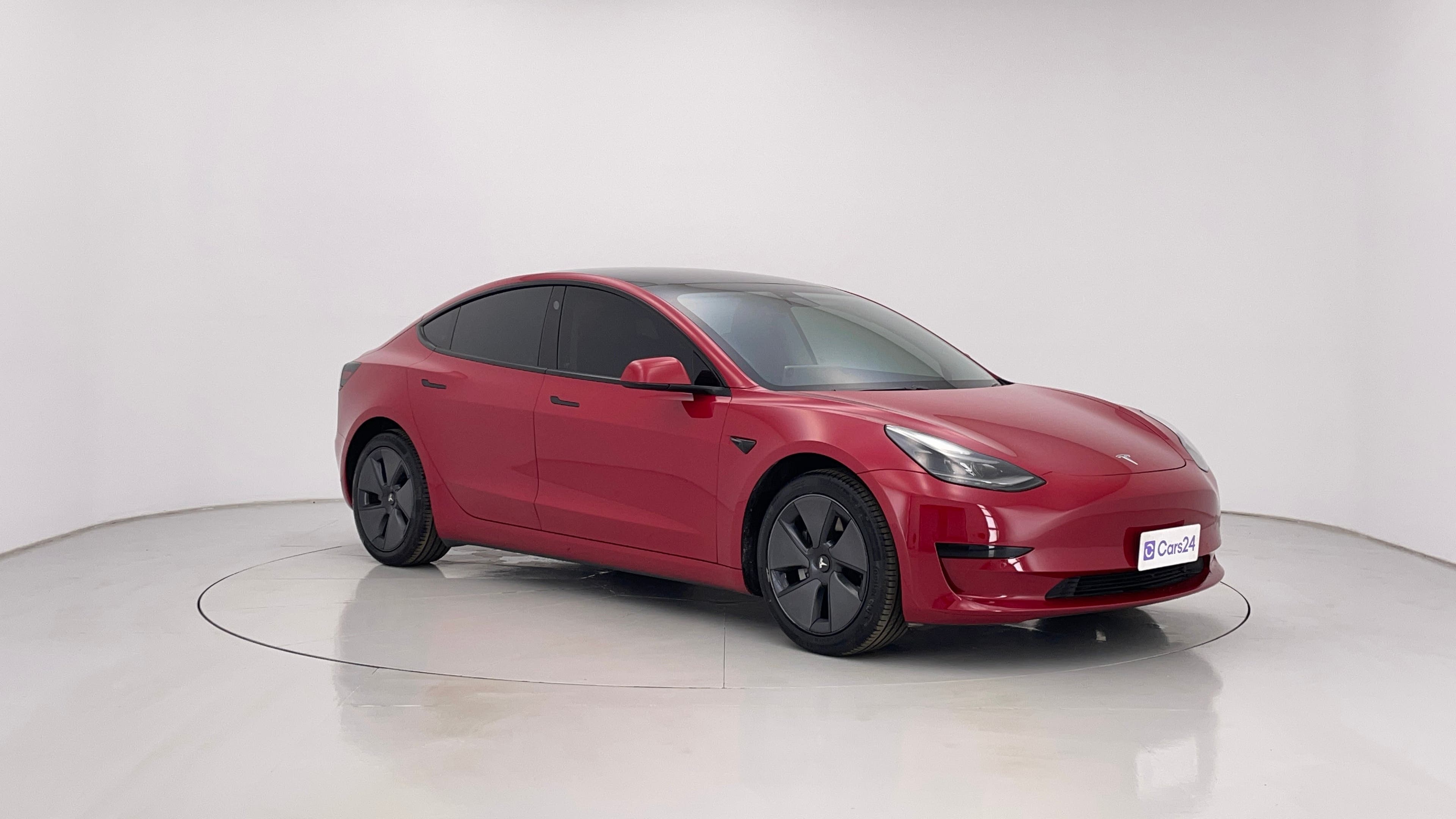 Tesla Model 3 image