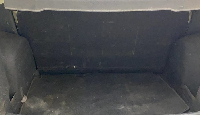 2020 Ford Ecosport TITANIUM 1.5L DIESEL, Diesel, Manual, 1,40,261 km, Boot Inside