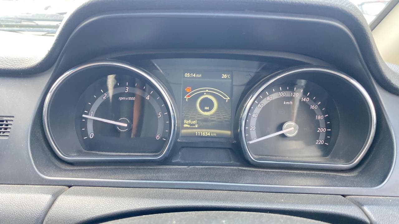 2018 Tata Hexa XE 4X2 7 STR, Diesel, Manual, 1,11,625 km, Odometer Image