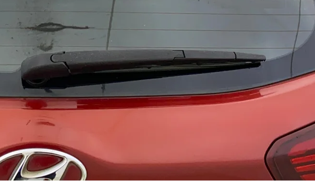 2018 Hyundai Elite i20 ASTA 1.4 CRDI (O), Diesel, Manual, 1,03,511 km, Rear Wiper