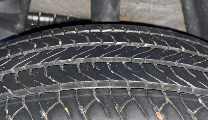 2020 Renault Duster RXZ 1.3 TURBO PETROL CVT, Petrol, Automatic, 42,498 km, Right Rear Tyre Tread