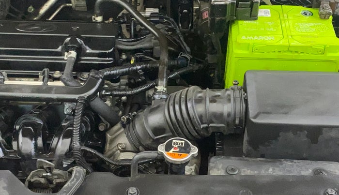 2016 Hyundai i20 Active 1.2 S, Petrol, Manual, 1,00,921 km, Engine View - Left