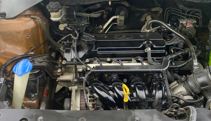 2016 Hyundai i20 Active 1.2 S, Petrol, Manual, 1,00,921 km, Engine View - Right