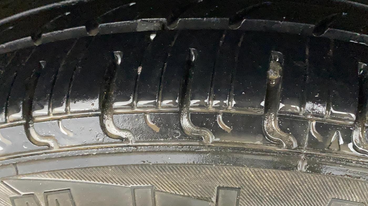 2020 Maruti Celerio ZXI, Petrol, Manual, 1,03,373 km, Right Rear Tyre Tread