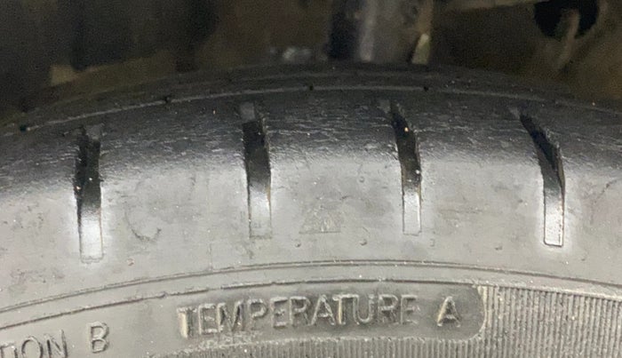 2020 Maruti Baleno ZETA PETROL 1.2, Petrol, Manual, 57,158 km, Left Front Tyre Tread