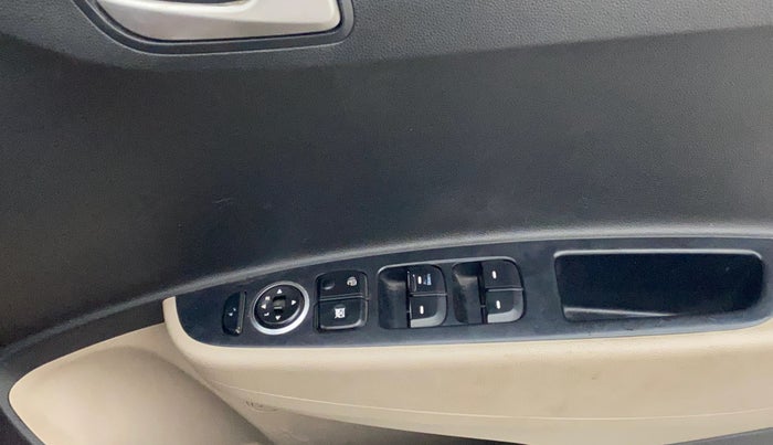 2014 Hyundai Xcent SX AT 1.2 (O), Petrol, Automatic, 1,07,526 km, Driver Side Door Panels Control