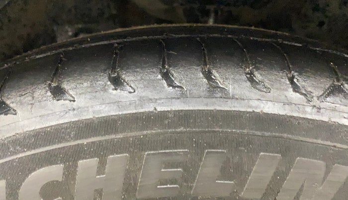 2018 Honda WR-V 1.5L I-DTEC VX MT, Diesel, Manual, 1,09,212 km, Left Front Tyre Tread