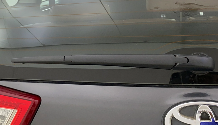 2022 Toyota Innova Crysta 2.7 ZX AT 7 STR, Petrol, Automatic, 10,460 km, Rear Wiper