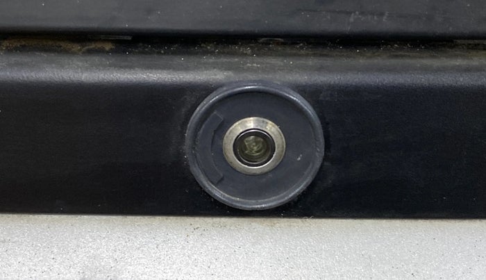 2018 Mahindra KUV 100 NXT K8 P 6 STR, Petrol, Manual, 65,662 km, Parking Camera