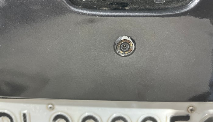 2020 Renault Duster RXS 1.5 PETROL MT, Petrol, Manual, 1,14,302 km, Parking Camera