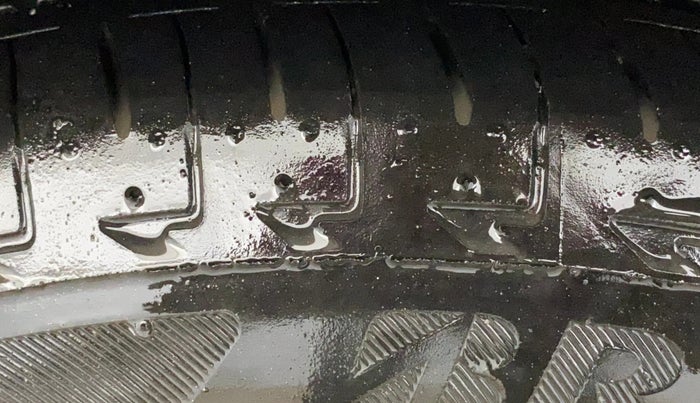 2016 Honda Amaze 1.2L I-VTEC S, Petrol, Manual, 73,620 km, Right Rear Tyre Tread