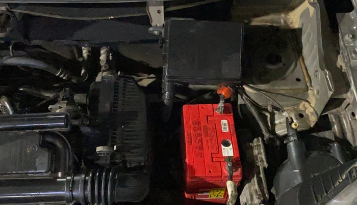 2017 Renault Kwid RXT 1.0 AMT (O), Petrol, Automatic, 36,721 km, Engine View - Left