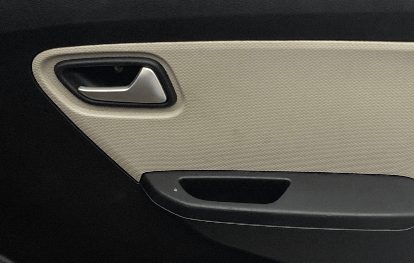 2019 Maruti Alto VXI, Petrol, Manual, 73,400 km, Driver Side Door Panels Control