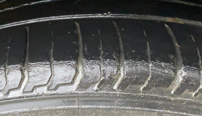 2023 Hyundai NEW I20 SPORTZ 1.2 MT, Petrol, Manual, 50,385 km, Left Rear Tyre Tread