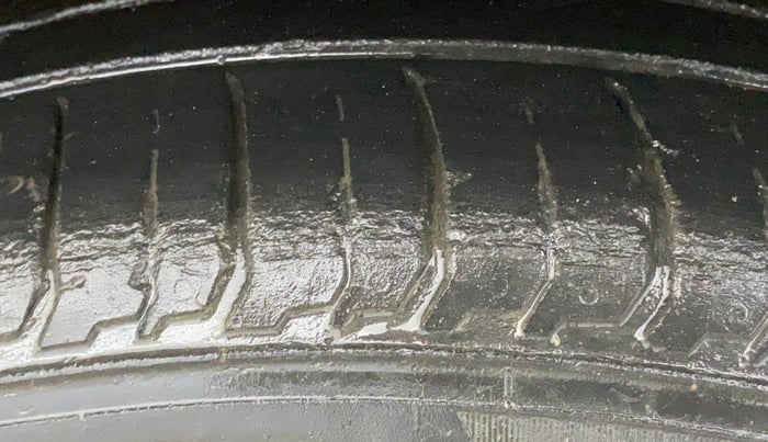 2023 Hyundai NEW I20 SPORTZ 1.2 MT, Petrol, Manual, 50,385 km, Right Rear Tyre Tread