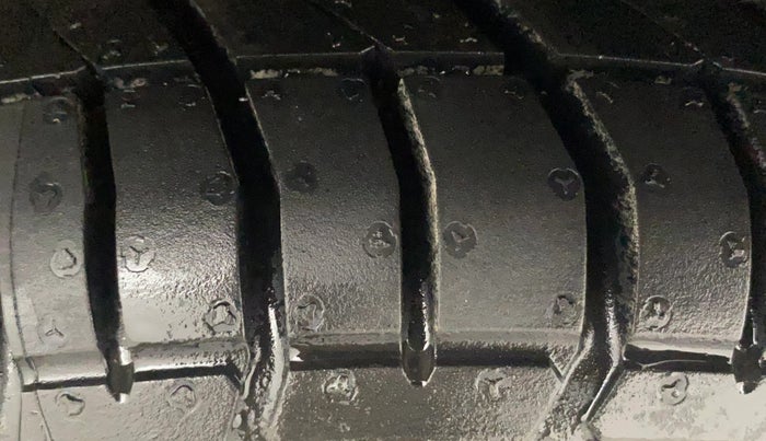 2019 Tata Tiago XZ PETROL, Petrol, Manual, 82,564 km, Left Rear Tyre Tread