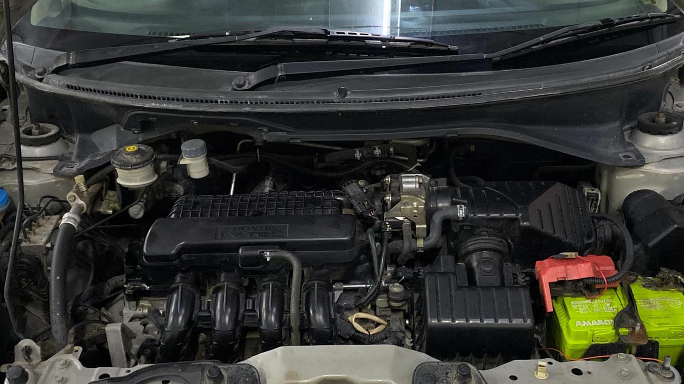 2013 Honda Amaze 1.2L I-VTEC VX, Petrol, Manual, 58,976 km, Engine View