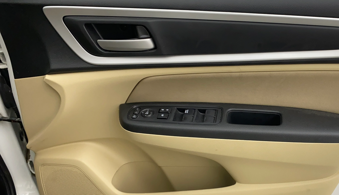 2024 Honda Amaze 1.2L I-VTEC VX CVT, Petrol, Automatic, 11,697 km, Driver Side Door Panels Control