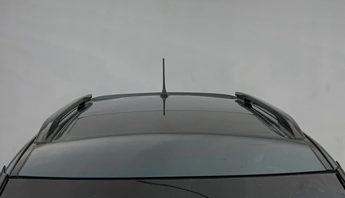 2021 Mahindra XUV300 W8 (O) 1.2 PETROL AMT, Petrol, Automatic, 89,653 km, Moonroof/ Sunroof