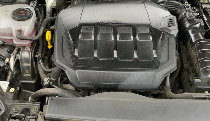 2022 Skoda Octavia L&K 2.0 AT, Petrol, Automatic, 33,616 km, Engine View - Right