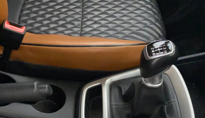 2020 Hyundai VENUE SX 1.0 TURBO IMT, Petrol, Manual, 56,796 km, Gear Lever